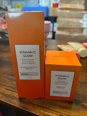GlobalBeautyCare Vitamin C Glow Moisturizing Duo — Orange